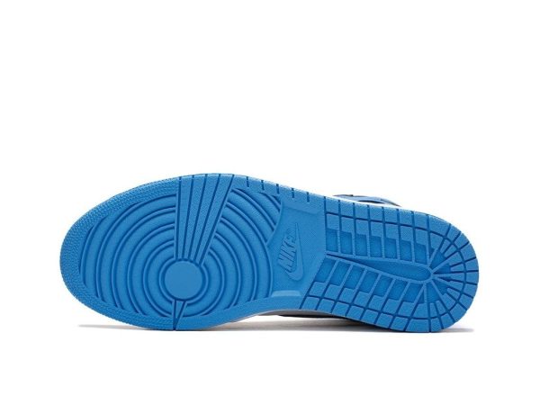 Air Jordan 1 Retro High OG “UNC Toe”