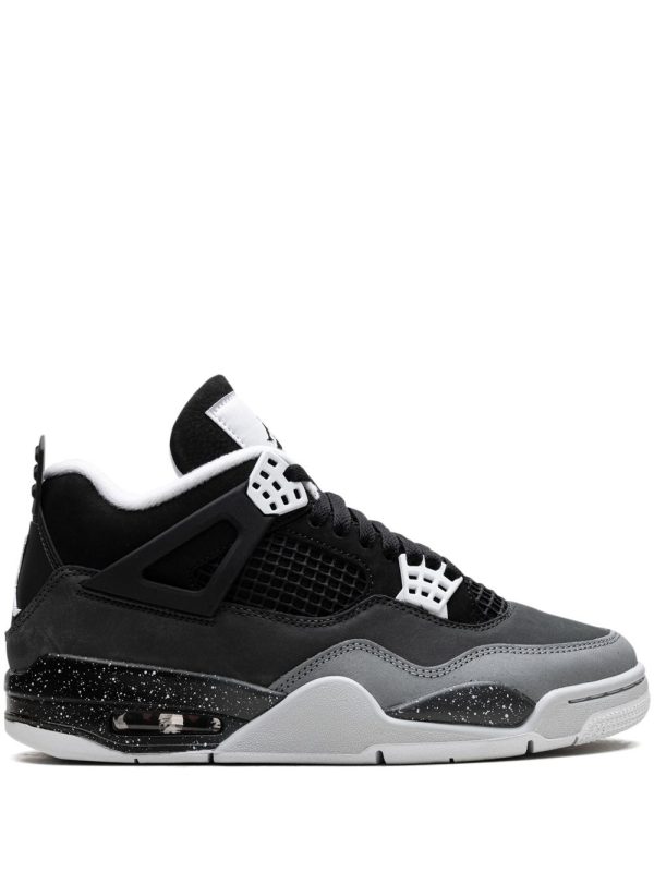 Air Jordan 4 Retro Fear